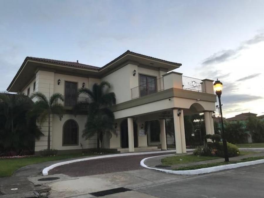 Foto Casa en Venta en Costa Sur, Juan Daz, Panam - U$D 390.000 - CAV37010 - BienesOnLine