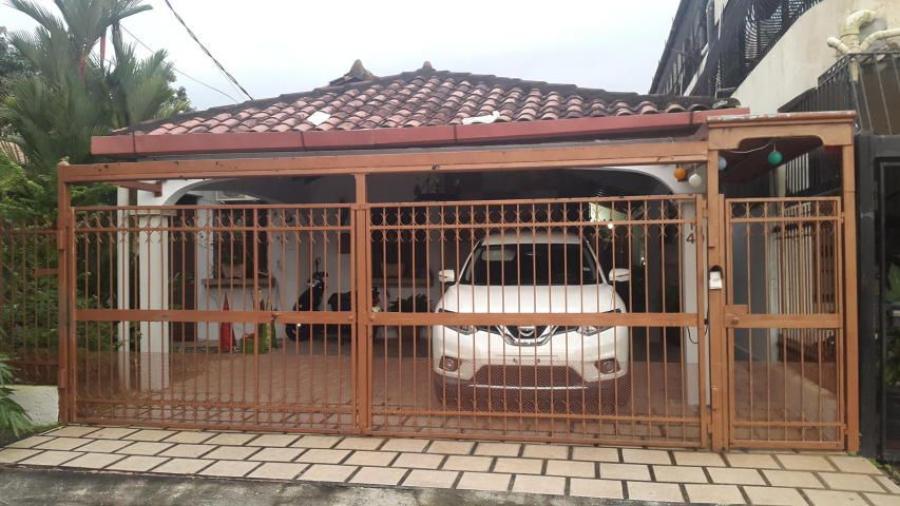 Home in Metric Way