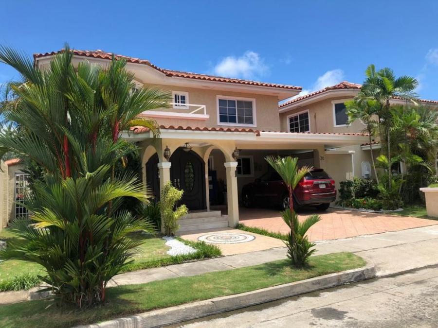 Foto Casa en Venta en PH Costa Bella, Costa del Este, Panam - U$D 790.000 - CAV35100 - BienesOnLine
