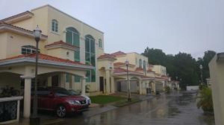 Home in Metric Way