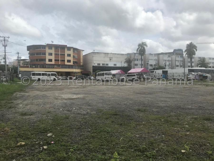 Venta Terreno en Avenida Balboa SN 23VCA8025