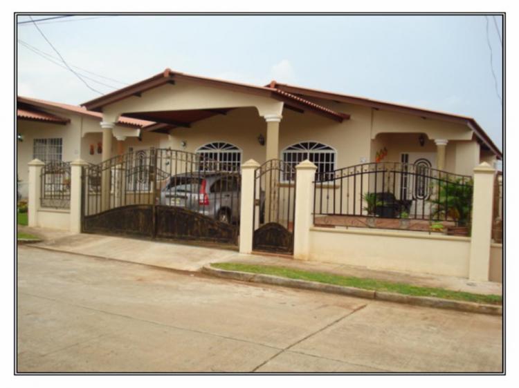 Foto Casa en Venta en Brisas del Golf, Ciudad de Panam, Panam - U$D 130.000 - CAV40 - BienesOnLine