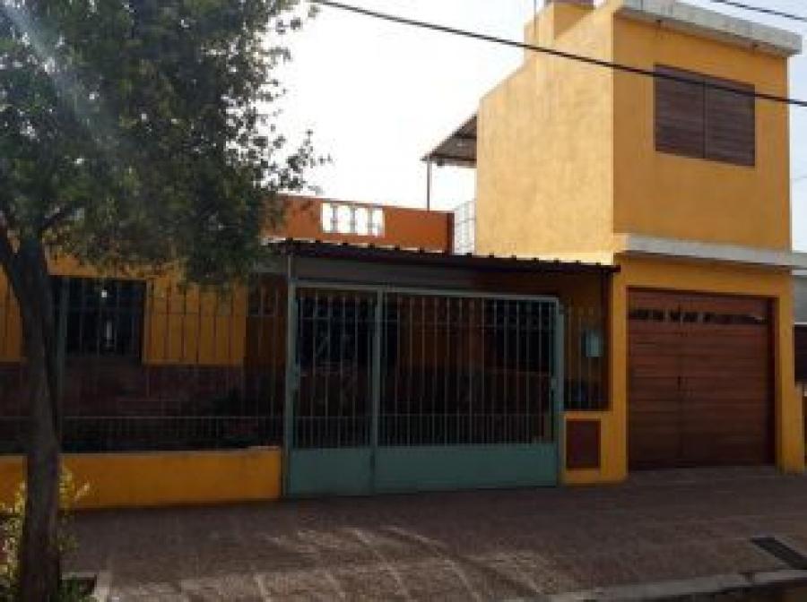 Foto Casa en Venta en Yofre Sud, Cordoba, Crdoba - U$D 70.000 - CAV109255 - BienesOnLine