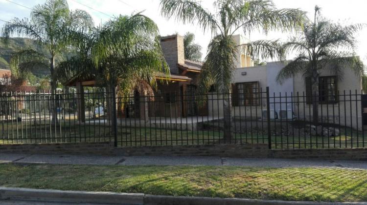 Foto Casa en Alquiler por temporada en Villa Carlos Paz, Crdoba - $ 2.000 - CAT96561 - BienesOnLine