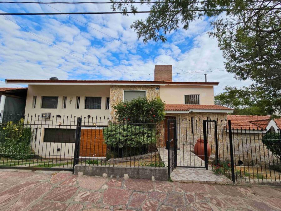 Foto Casa en Venta en JOSE MUOZ, Villa Carlos Paz, Crdoba - U$D 195.000 - CAV115633 - BienesOnLine