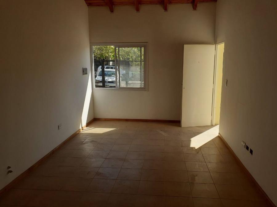 Foto Casa en Venta en Mayor Drummond, Lujan De Cuyo, Mendoza - U$D 78.000 - CAV115086 - BienesOnLine