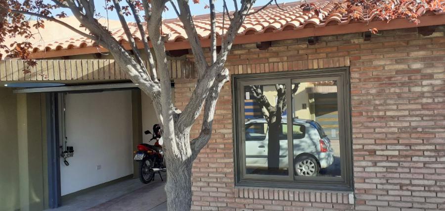 Foto Casa en Venta en Guaymallen, Mendoza - U$D 130.000 - CAV113892 - BienesOnLine
