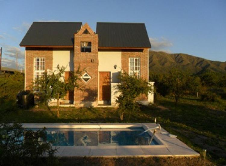 Foto Casa en Venta en Capilla del Monte, Crdoba - U$D 98.000 - CAV96010 - BienesOnLine