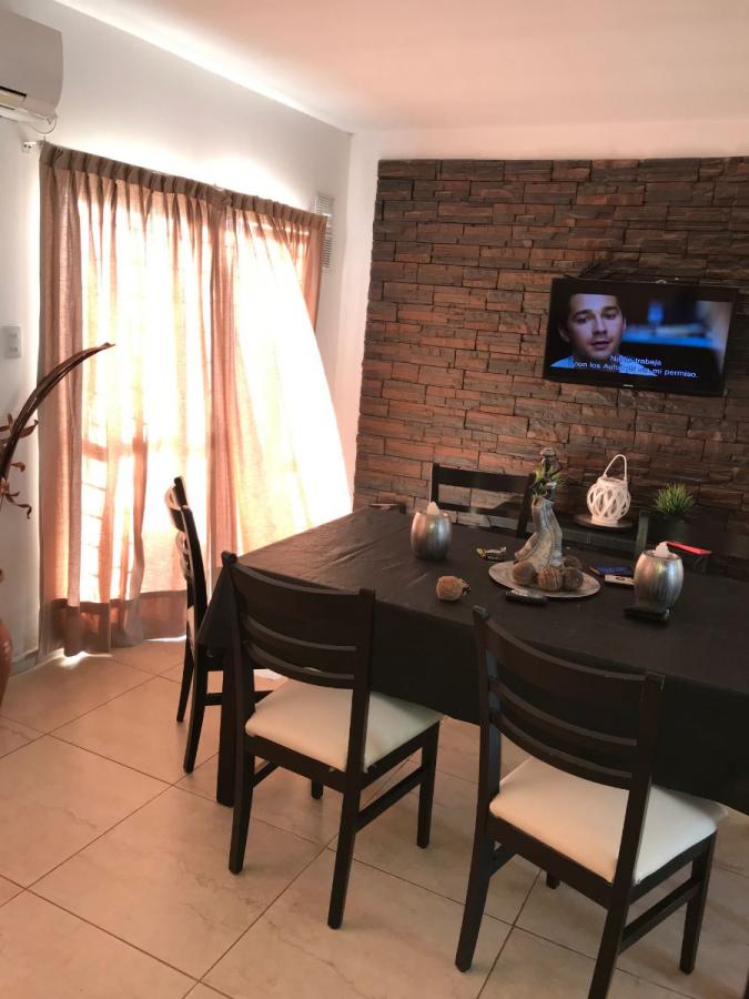 Foto Casa en Venta en Rosario, Santa Fe - U$D 90.000 - CAV101750 - BienesOnLine