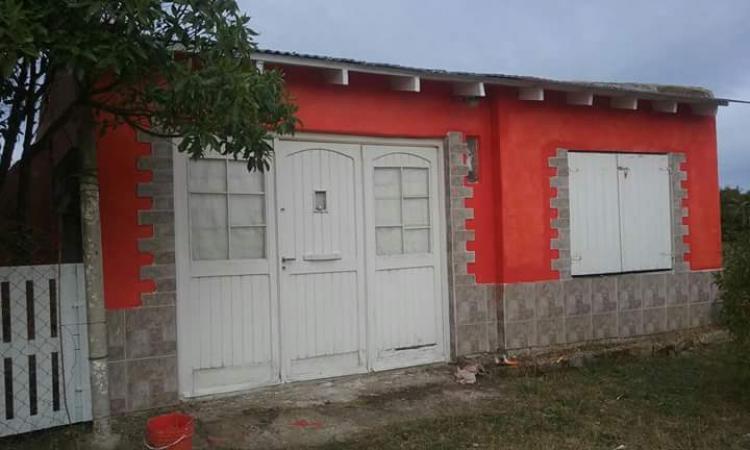 Foto Casa en Alquiler por temporada en 17 y 80 s/n . A mitad de cuadra sobre calle 17, Mar del Sur, Buenos Aires - $ 2.000 - CAT98184 - BienesOnLine