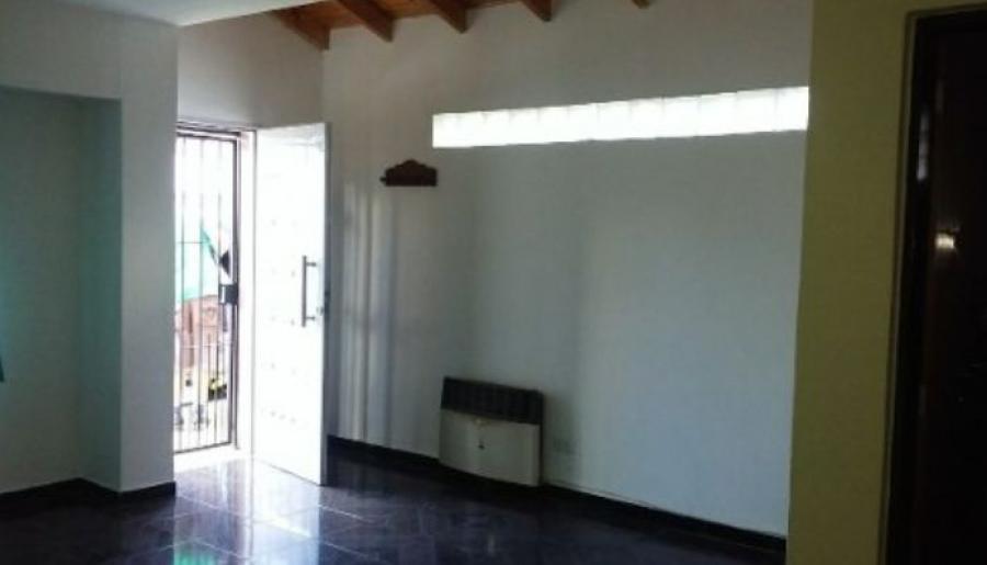 Foto Casa en Venta en Villa Bosch, 3 de febrero, Buenos Aires - U$D 160.000 - CAV103202 - BienesOnLine