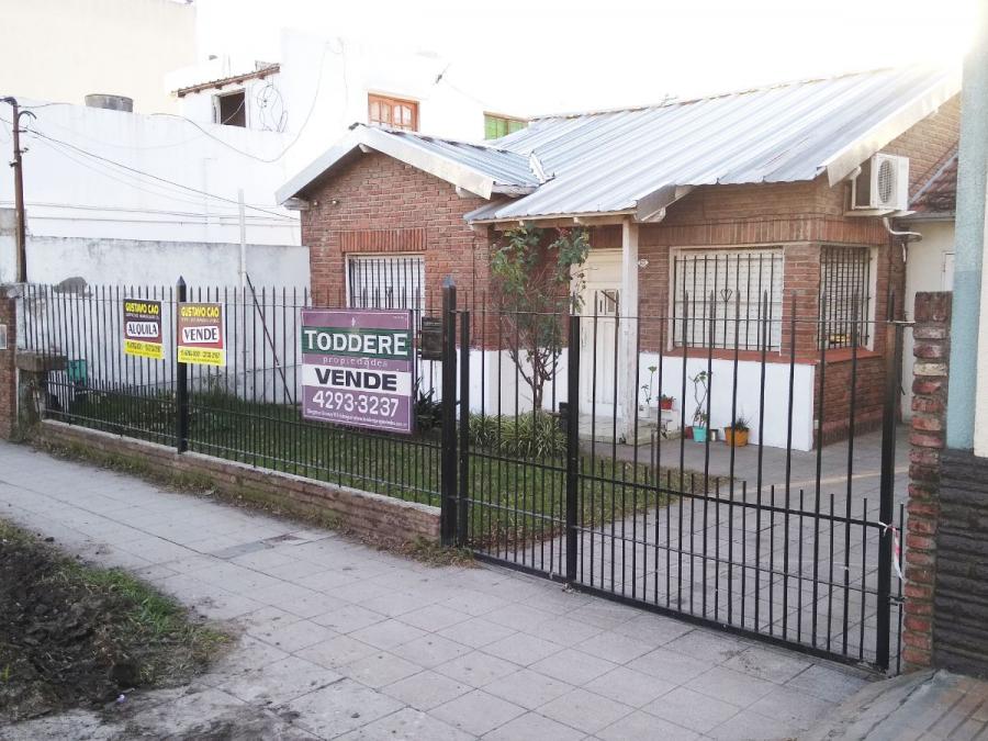 Foto Casa en Venta en Adrogue, Buenos Aires - U$D 120.000 - CAV111237 - BienesOnLine