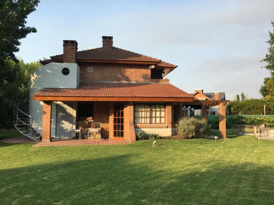 Foto Casa en Alquiler por temporada en pilar del Lago, Derqui, Buenos Aires - $ 120.000 - CAT105128 - BienesOnLine
