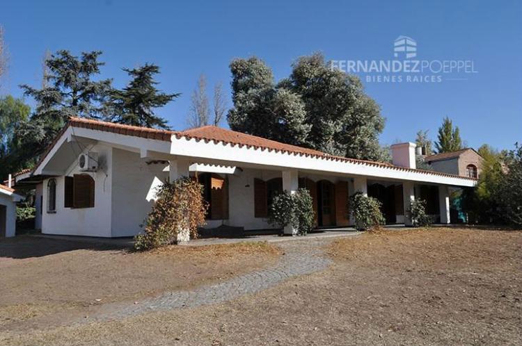 Foto Casa en Venta en La Puntilla, Lujan De Cuyo, Mendoza - U$D 800.000 - CAV99057 - BienesOnLine
