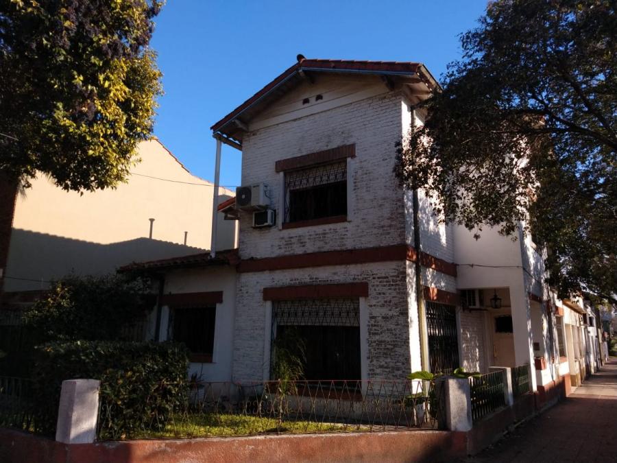 Foto Casa en Venta en Beccar, Beccar, Buenos Aires - U$D 260.000 - CAV110889 - BienesOnLine