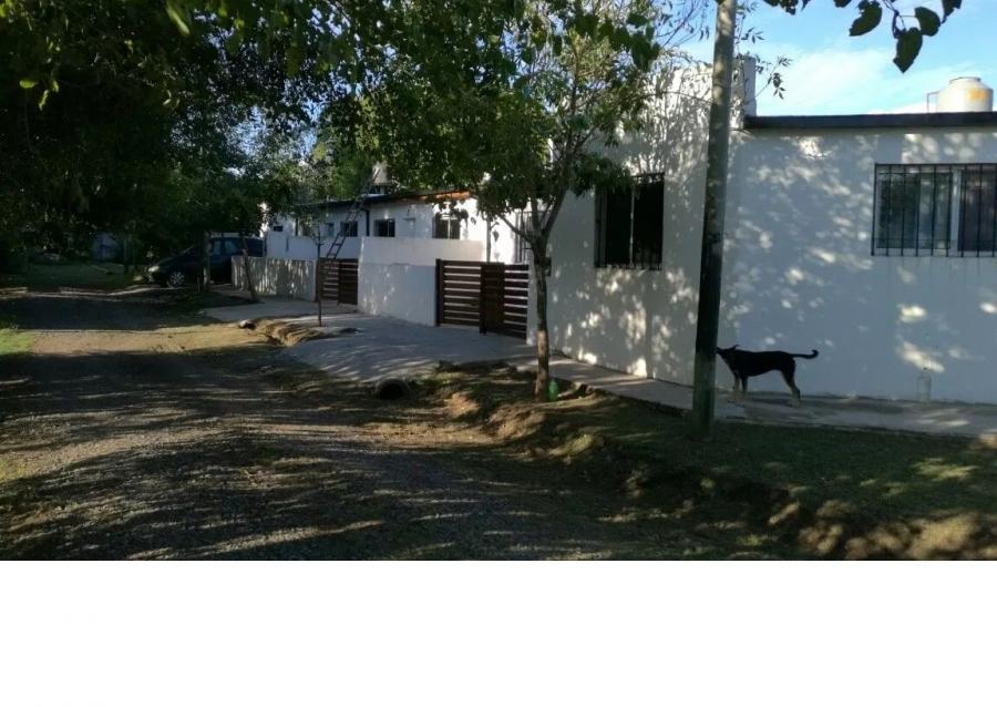 Foto Casa en Venta en Burzaco, Buenos Aires - U$D 170.000 - CAV112033 - BienesOnLine