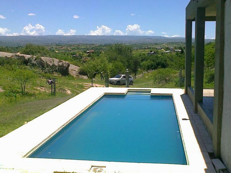 Foto Casa en Alquiler por temporada en Valle de Punilla, Villa Carlos Paz, Crdoba - $ 6.000 - CAT70327 - BienesOnLine