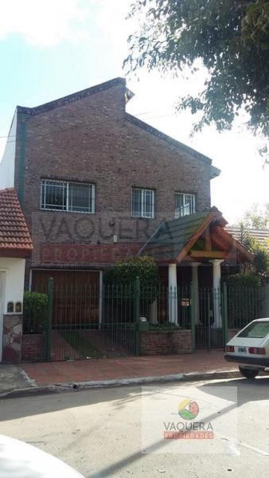 Foto Casa en Venta en San Fernando, San Fernando, Buenos Aires - U$D 199.000 - CAV108800 - BienesOnLine