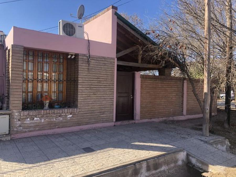 Foto Casa en Venta en General Alvear, Mendoza - U$D 47.000 - CAV111505 - BienesOnLine