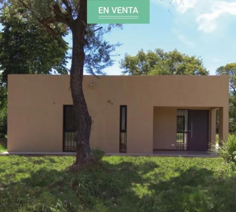 Foto Casa en Venta en Lujan, Buenos Aires - U$D 100.000 - CAV98137 - BienesOnLine
