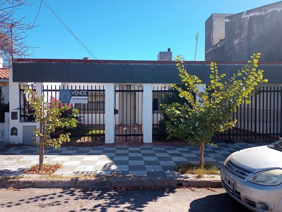Foto Casa en Venta en Barrio Alto Alberdi, Cordoba, Crdoba - U$D 99.000 - CAV112301 - BienesOnLine
