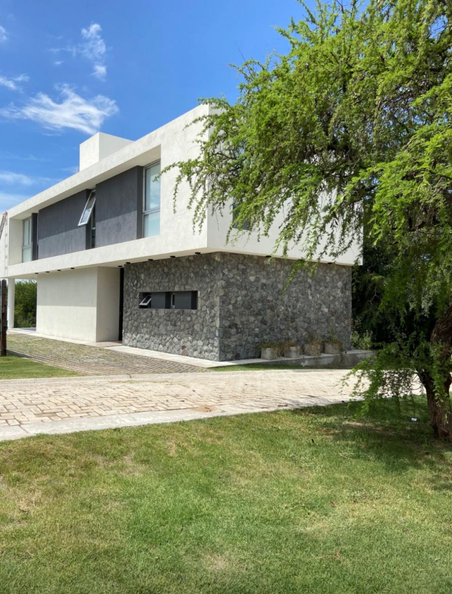 Foto Casa en Venta en Golf de villa allende, Cordoba, Crdoba - U$D 235.000 - CAV114962 - BienesOnLine