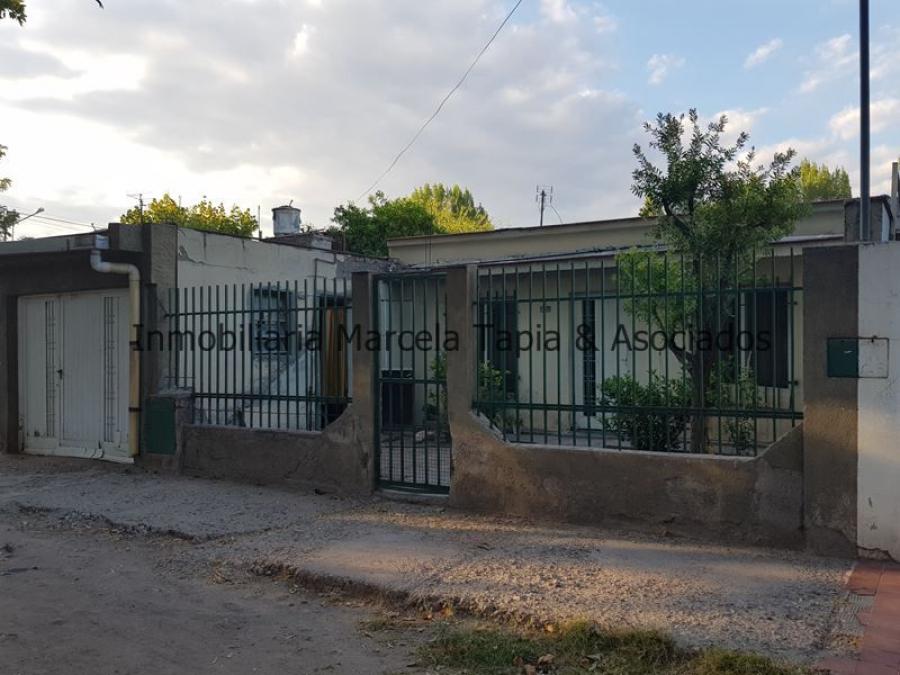 Foto Casa en Venta en Godoy Cruz, Mendoza - $ 1.500.000 - CAV100645 - BienesOnLine
