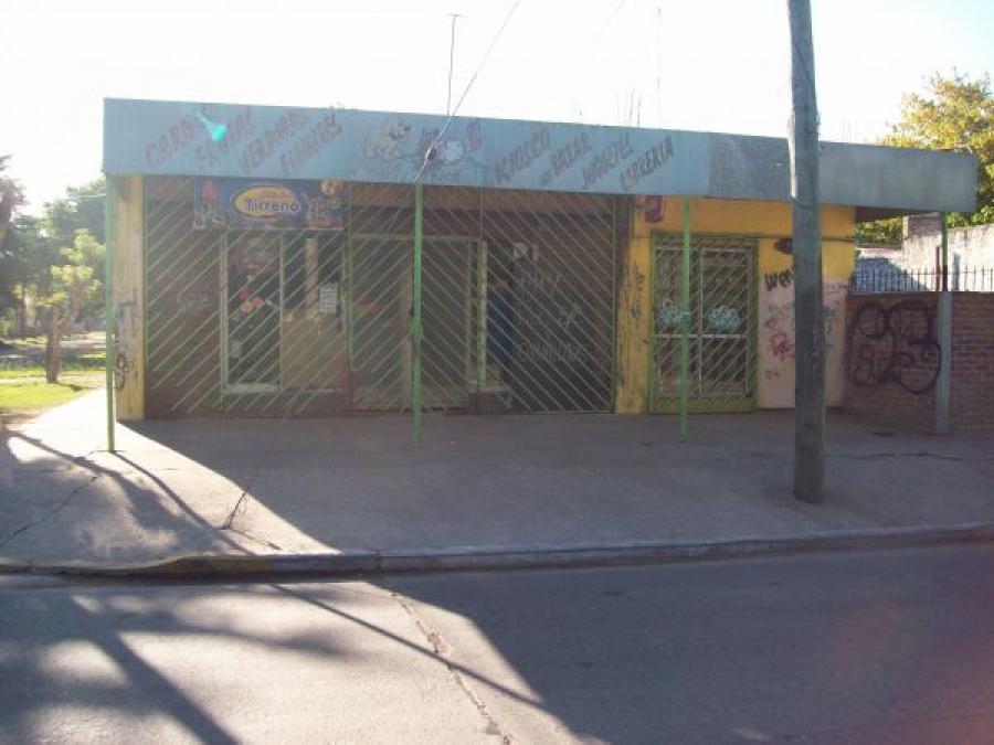Foto Casa en Venta en Adrogue, Buenos Aires - U$D 129.000 - CAV112044 - BienesOnLine