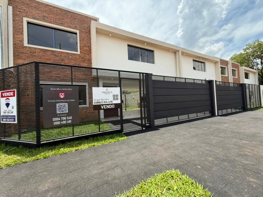 Foto Casa en Venta en Cuarto barrio, Luque, Central - G 1.195.000.000 - CAV2803 - BienesOnLine