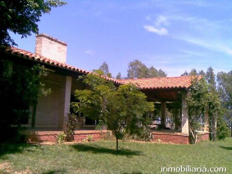 Foto Casa en Venta en Villeta, Central - 15 hectareas - CAV306 - BienesOnLine