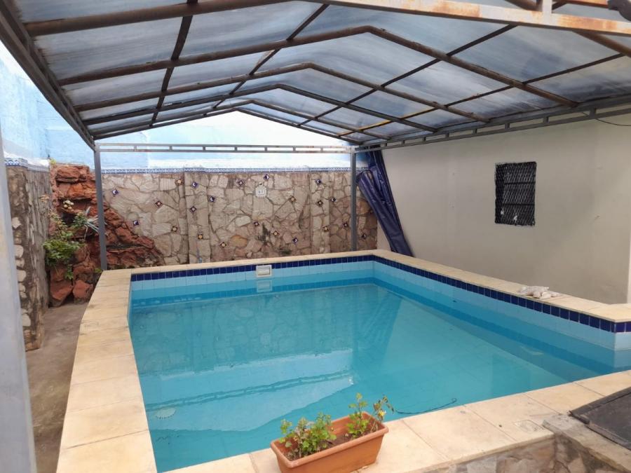 Foto Casa en Venta en Vista Alegre, Asuncin - U$D 150.000 - CAV1963 - BienesOnLine