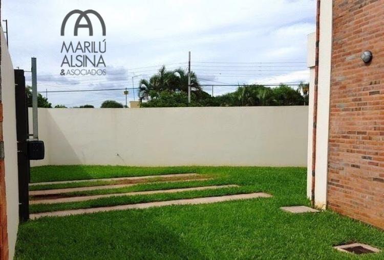 Foto Duplex en Venta en Luque, Central - U$D 150.000 - DUV557 - BienesOnLine