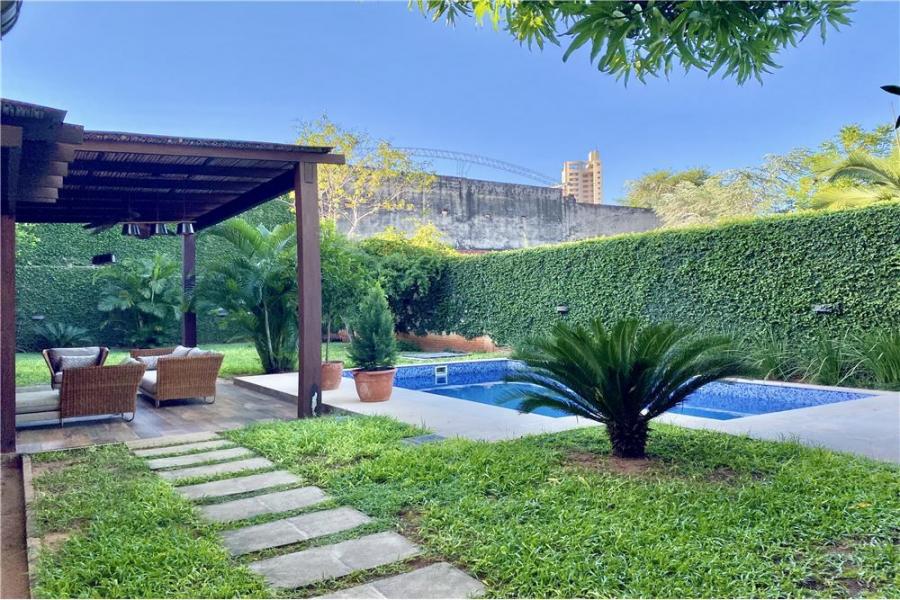 Foto Casa en Venta en ycua sati, Ycuá Satí, Asunción - U$D 480.000 - CAV2250 - BienesOnLine