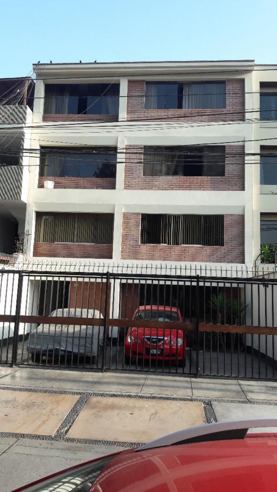 Foto Departamento en Venta en Santiago De Surco, Lima - U$D 150.000 - DEV27121 - BienesOnLine