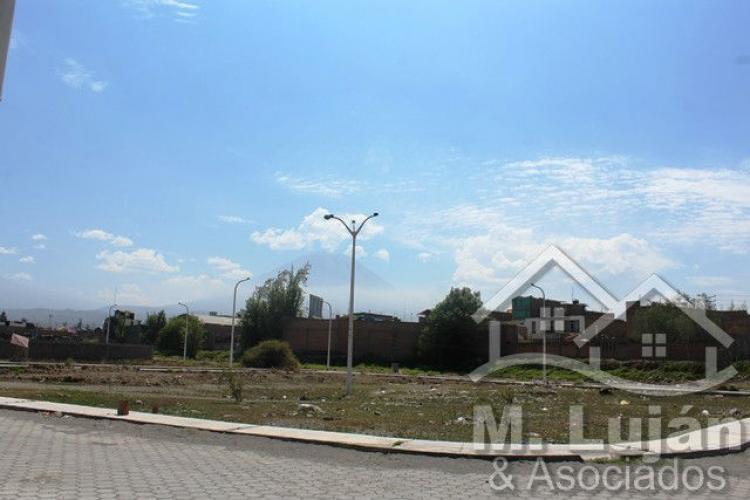 Foto Terreno en Venta en J L Bustamante y Rivero, J L Bustamante y Ri, Arequipa - U$D 144.500 - TEV19203 - BienesOnLine