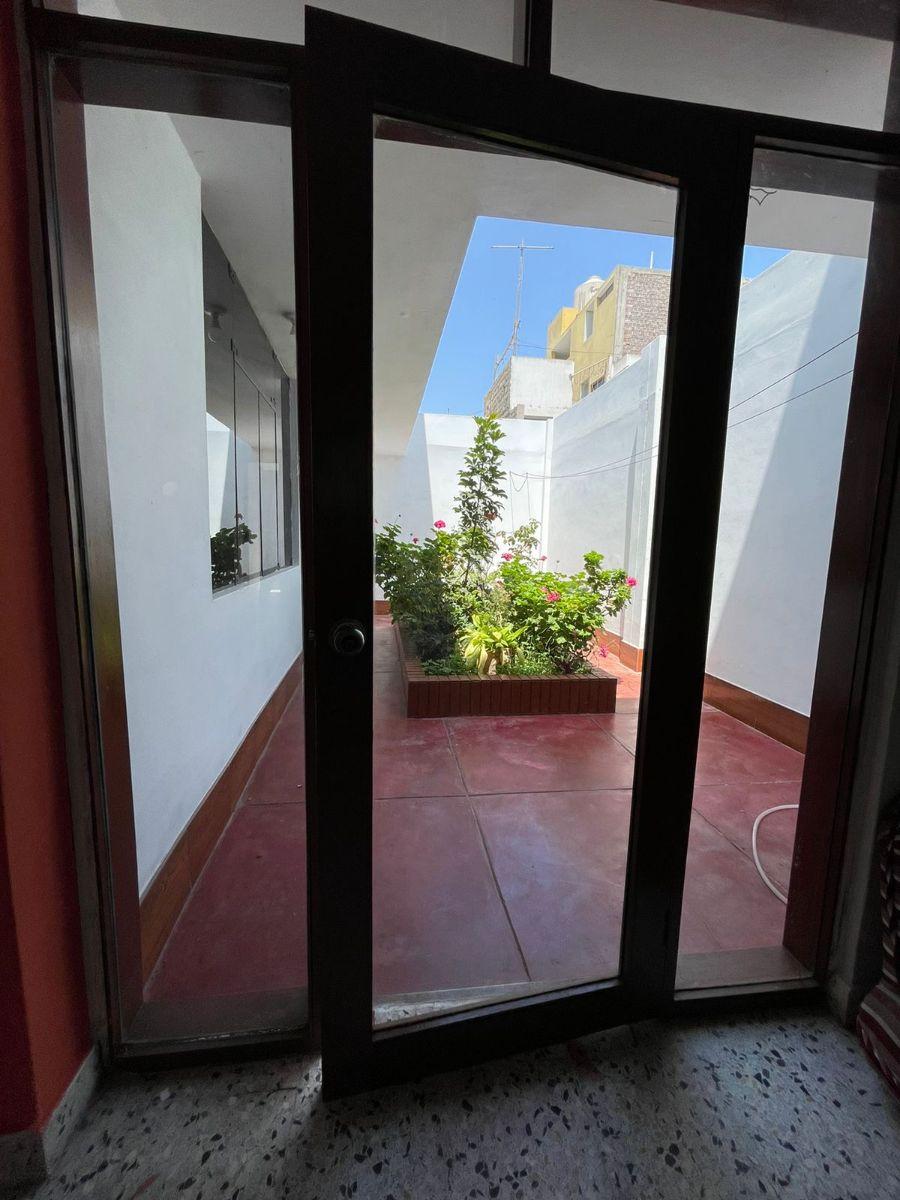 Foto Casa en Alquiler en NUEVO CHIMBOTE, Nuevo Chimbote, Santa - S/. 3.600 - CAA35646 - BienesOnLine