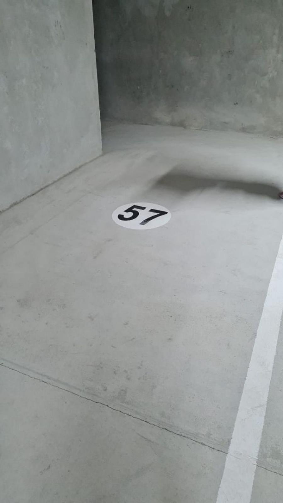 Foto Cochera en Alquiler en Breña, Breña, Lima - S/. 350 - CCA35593 - BienesOnLine