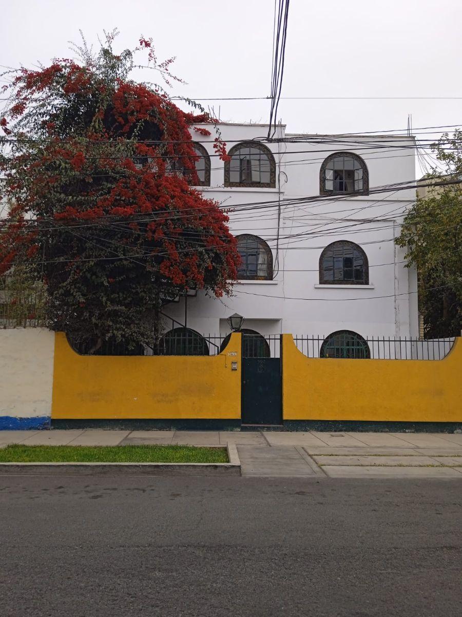 Foto Oficina en Alquiler en Miraflores, Lima, Lima - S/. 500 - OFA35548 - BienesOnLine