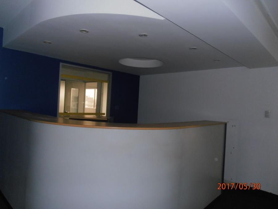 Foto Oficina en Alquiler en Miraflores, Miraflores, Lima - U$D 1.900 - OFA27228 - BienesOnLine