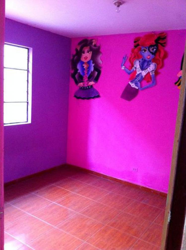 Foto Casa en Venta en San Juan de Lurigancho, Lima, Lima - U$D 200.000 - CAV13947 - BienesOnLine