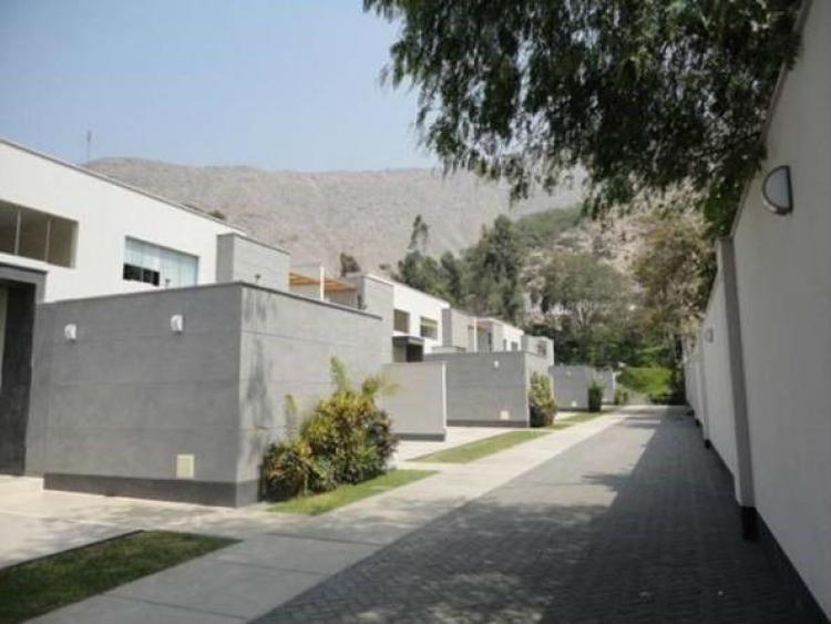 Foto Casa en Venta en CHACLACAYO, Chaclacayo, Lima - U$D 245.000 - CAV20427 - BienesOnLine