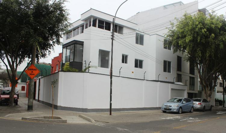 Foto Casa en Alquiler en MIRAFLORES, Lima, Lima - U$D 6.000 - CAA20949 - BienesOnLine
