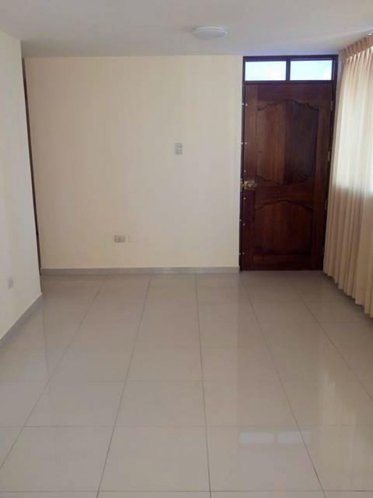 Foto Departamento en Venta en J L Bustamante y Ri, Arequipa - U$D 85.000 - DEV13729 - BienesOnLine