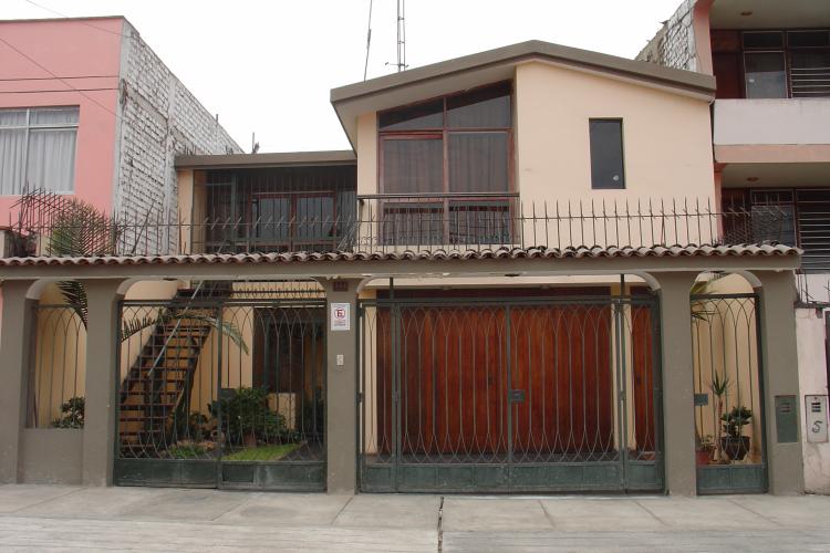 Foto Casa en Venta en Residencial, Lima, Lima - U$D 208.000 - CAV630 - BienesOnLine