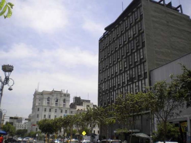 Foto Oficina en Alquiler en A metros del 1 paradero Metropolitano, Lima, Lima - U$D 200 - OFA4724 - BienesOnLine