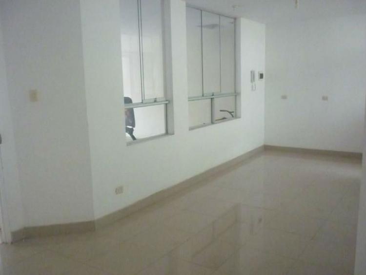 Foto Departamento en Venta en ATE, Ate, Lima - U$D 120.000 - DEV22902 - BienesOnLine