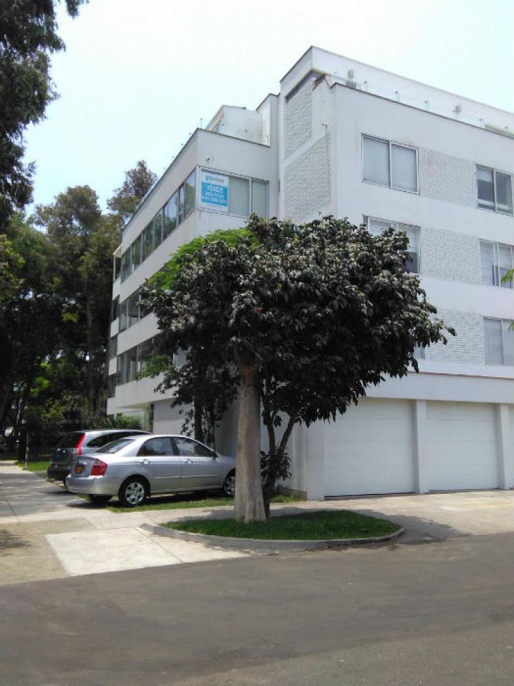 Foto Departamento en Venta en San Isidro, Lima - U$D 650.000 - DEV18978 - BienesOnLine