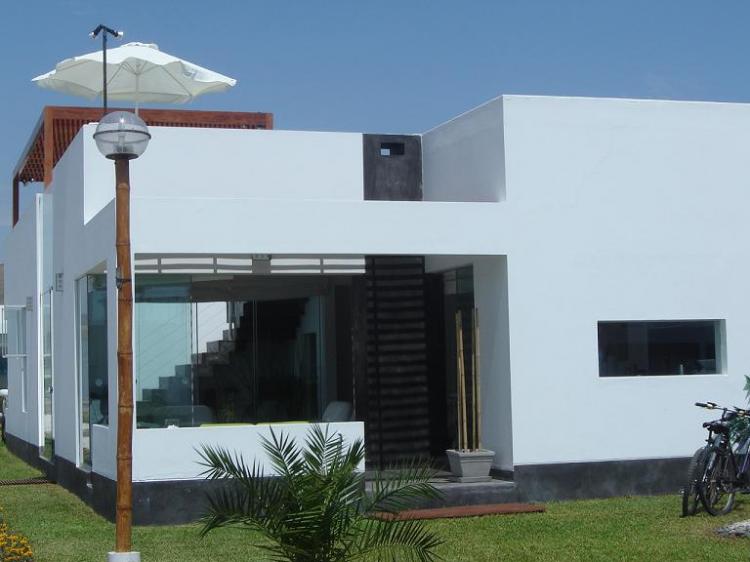 Foto Casa en Venta en LIMA, Lima - U$D 180.000 - CAV717 - BienesOnLine