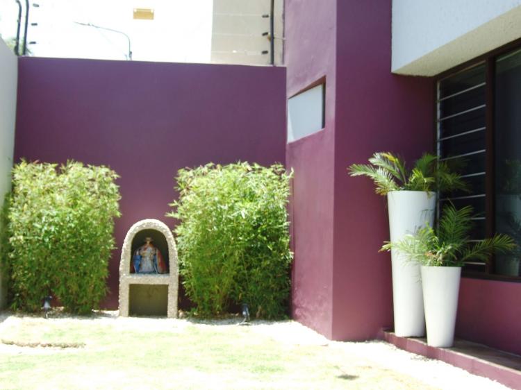 Home in Metric Way