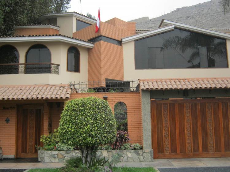 Foto Casa en Venta en La Molina, La Molina, Lima - U$D 1.100.000 - CAV9448 - BienesOnLine